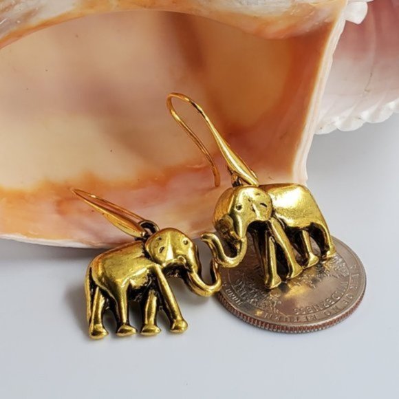 Anthropologie Jewelry Gold Earrings Elephant Head Animal Tropical Boho - Picture 3 of 4